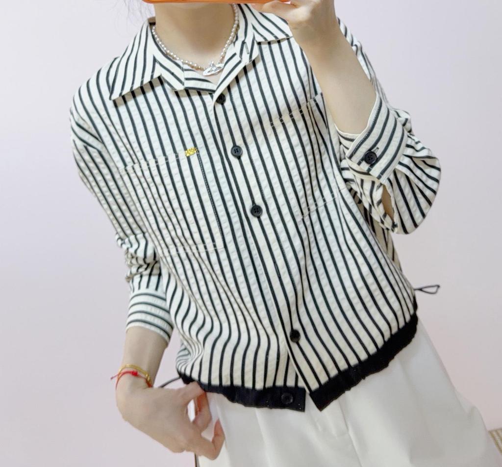 2025 Autumn Fashion Vertical Striped Long Sleeve Shirt