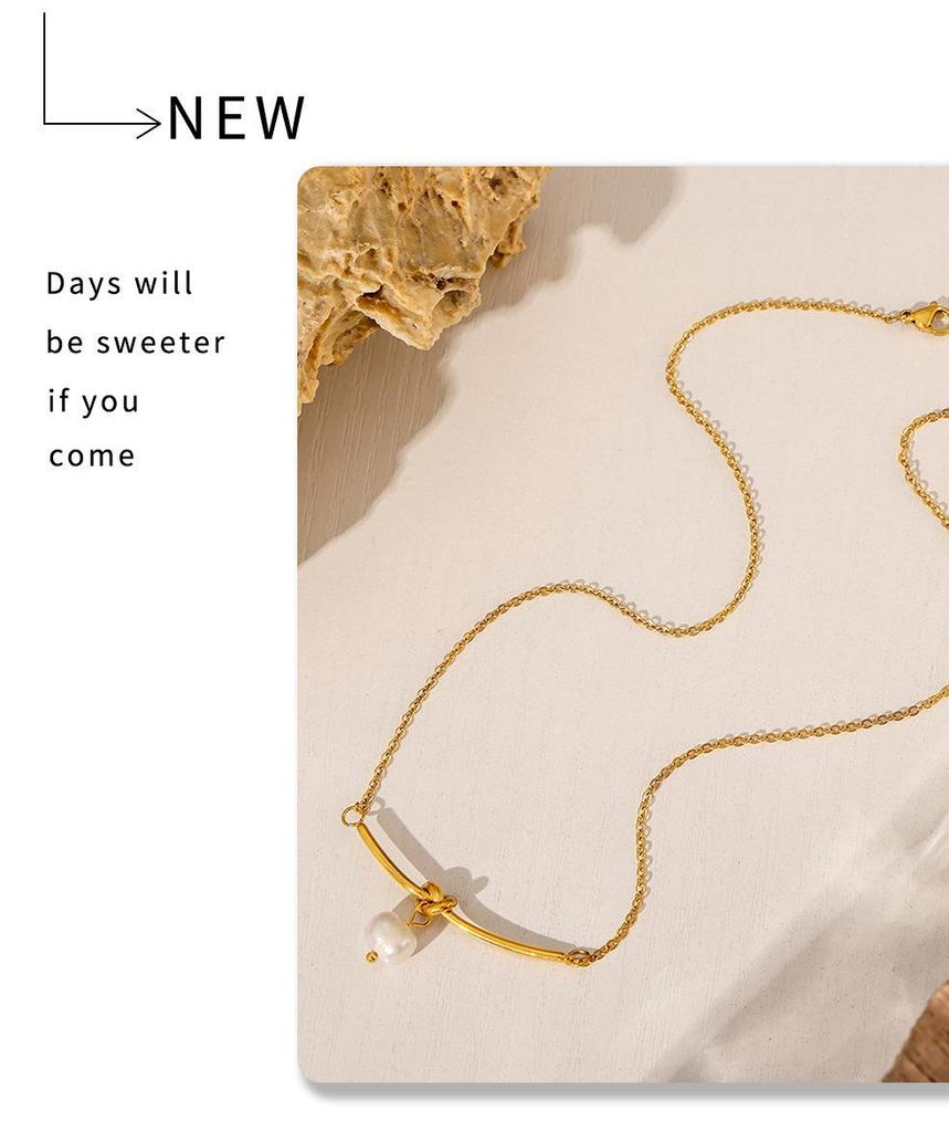 Elegant French Knot Stud Earrings & Freshwater Pearl Necklace Gift Set