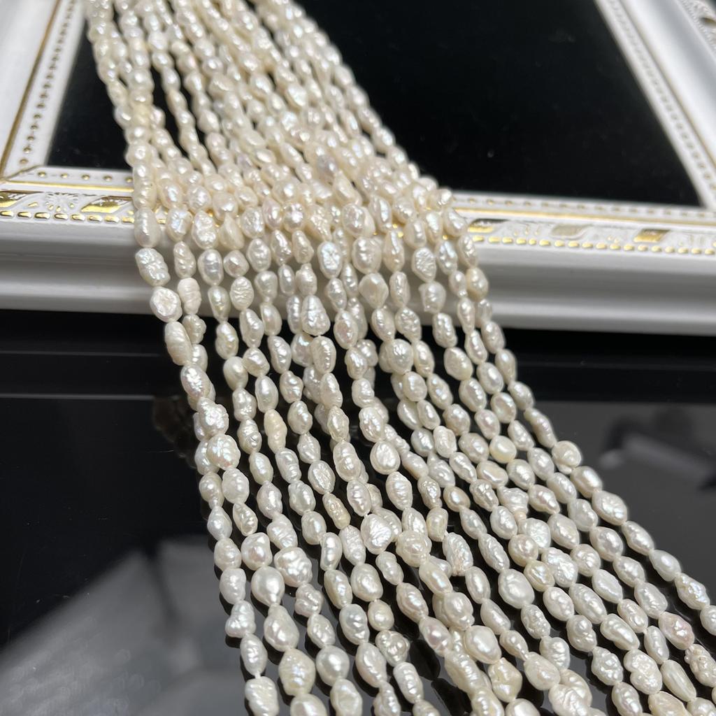1String, White Natural Freshwater Pearls, Kexu Pearl Beads for Jewelry Making DIY Necklaces, Bracelets Crafts (Beads 4-5mm, Length 36cm)
