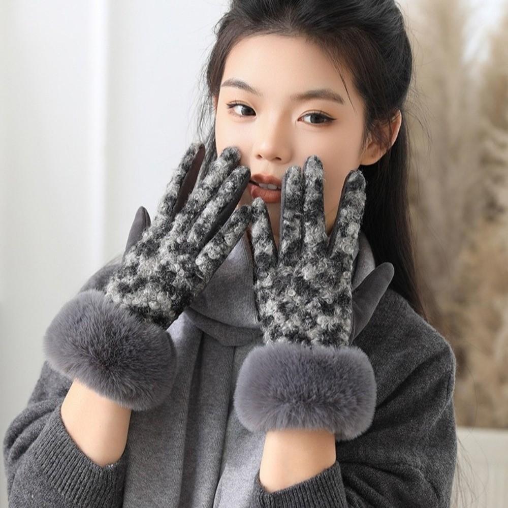 Touch Screen Women's Gloves Keep Warm Winter Gloves Fashion Leopard Print Gloves Winter