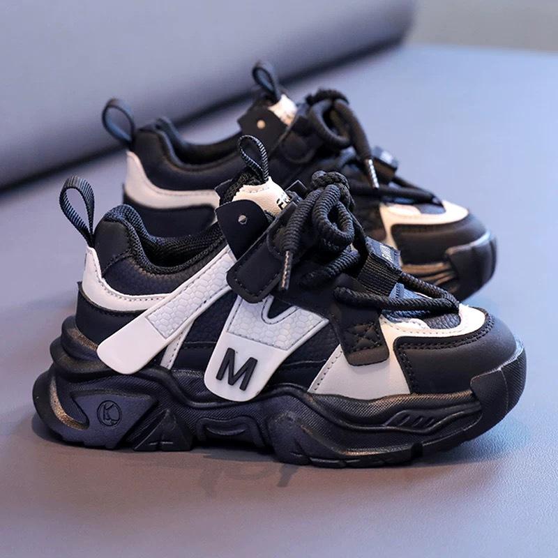Children's Sports Shoes 2025 New Spring and Autumn Girls Shoes Soft Sole Light Winter Velvet Boys Dad Shoes