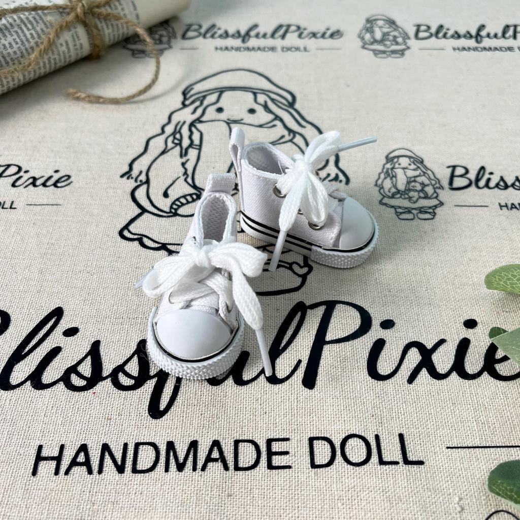 BlissfulPixie Handmade Waldorf Doll with Beautiful Perfect for Christmas or Birthday Gift Clothing Accessories Clothes, 30cm, Box, Girls, - Caroline's