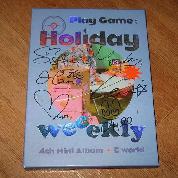 

Weekly Autographed - Mini Album Vol. 4 Holiday