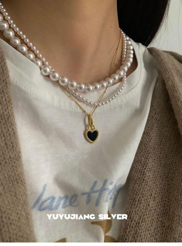 Fashionable Double-Sided Heart Necklace for Women - Stylish Niche Design Clavicle & Sweater Chain