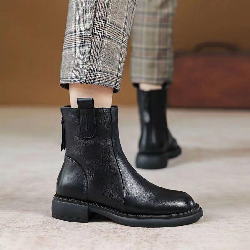 Soft Leather Shoes, Short Boots, Women's New Low-heeled Leather Boots, Retro Back Zipper Boots