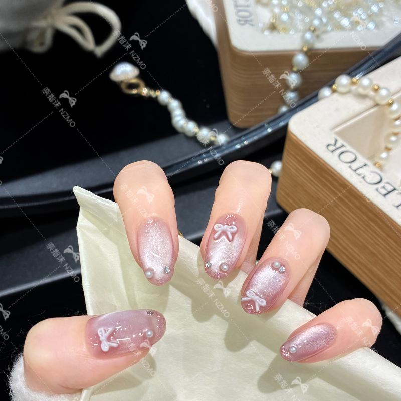 L96 Elegant Cat Eye Bowknot Whitening Nails