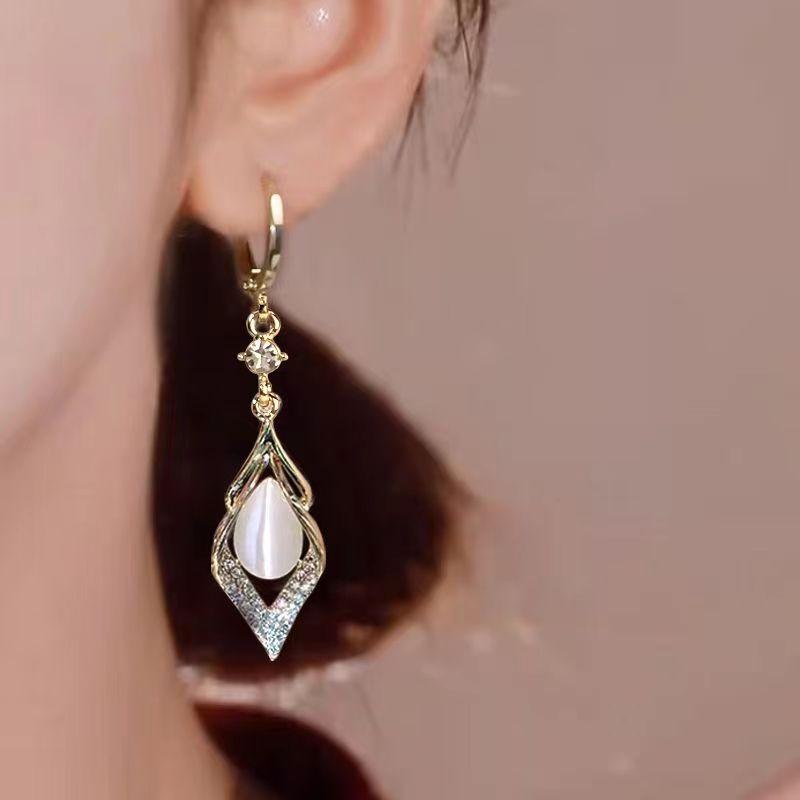 New Earrings, Opal Ear Buckles, Light Luxury Temperament, Water Drop Earrings, Premium Earrings for Women