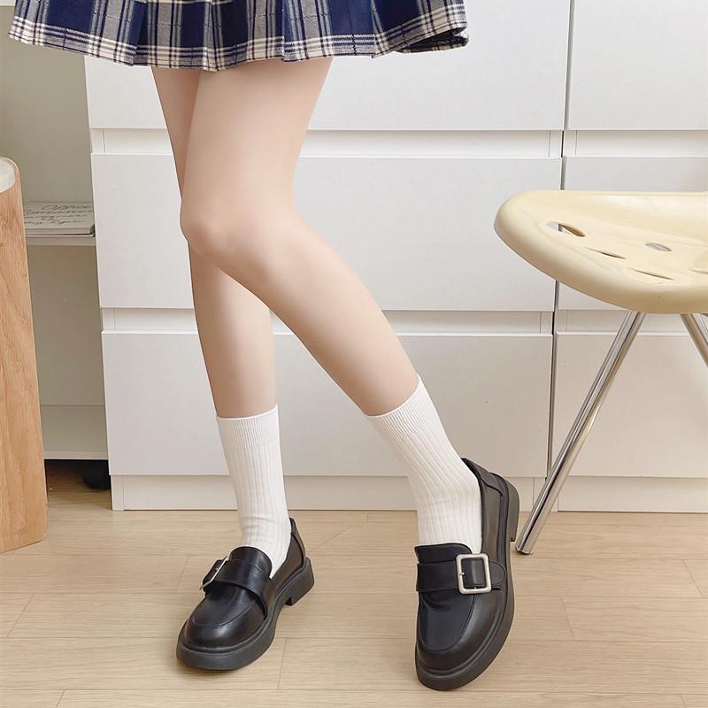 Miu Style Women's Retro Vertical Striped Mid-Calf Socks - Versatile Solid Color Slimming Slouch Socks