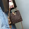 2025 New Bucket Bag for Women, Autumn and Winter Vintage High-End Commuter Shoulder Crossbody Bag Handbag Tote Bag