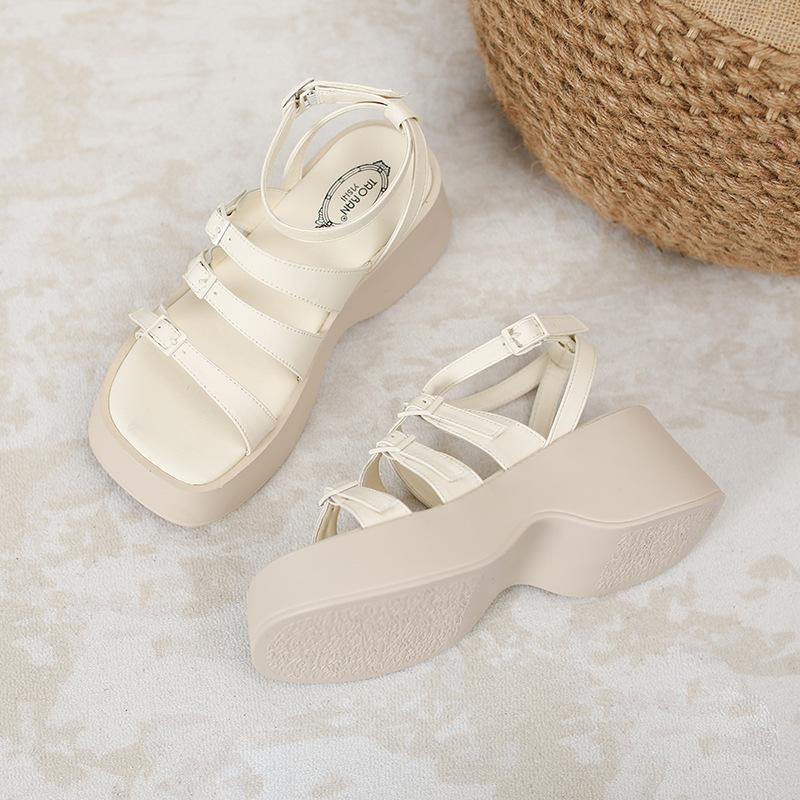 

С юбкой черные босоножки на платформе маленькие универсальные туфли-маффины нишевые крутые шлепанцы женская обувь летняя 39 абрикосовый