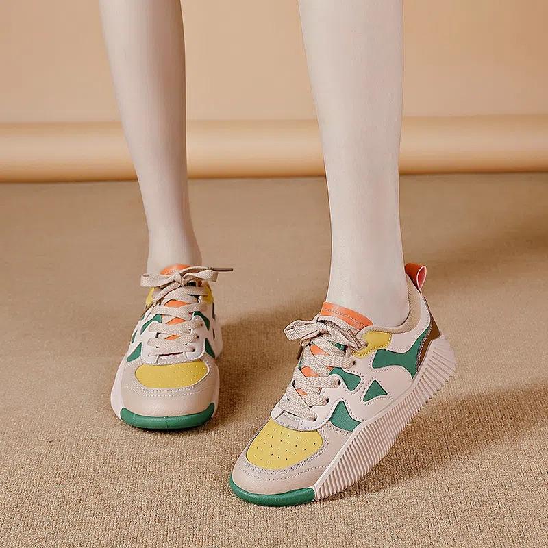 Little White Shoes Women's 2025 Spring New Korean Version of Fashion Versatile Board Shoes Spring and Autumn Comfortable Thick Sole Lightweight Sof