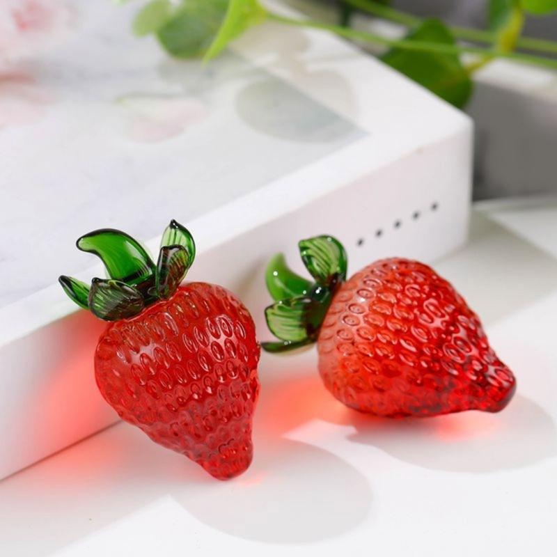 Crystal Strawberry Figurine Glass Fruit Miniature Statue Paperweight Ornament for Home Table Decors and Art Collectors