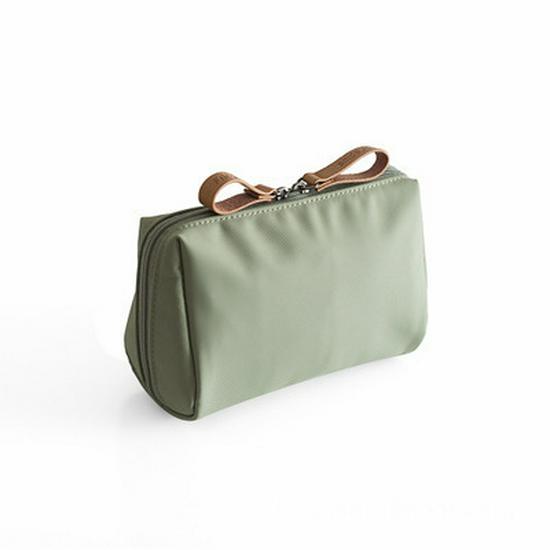 Korean Style Waterproof Lipstick Pouch: Compact Travel Makeup Organizer