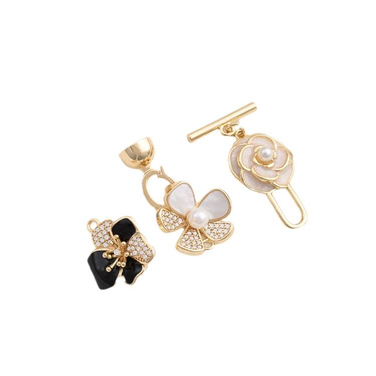 14K Gold-Filled Necklace/Bra Bracelet Connector with Inlaid Mother of Pearl and Drip Oil Rose Flower Clasp