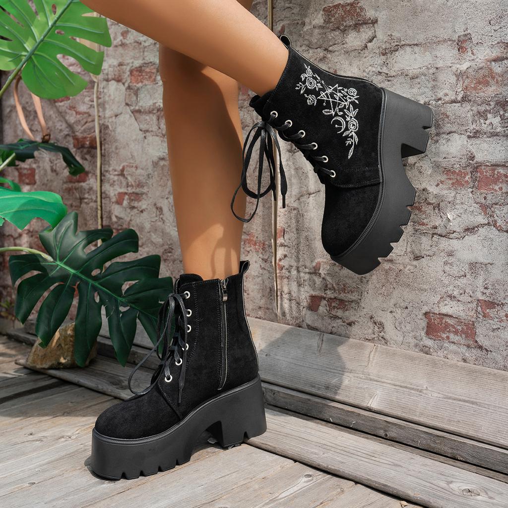 Winter European and American front lace-up boots, embroidered, side zipper thick-soled Martin boots