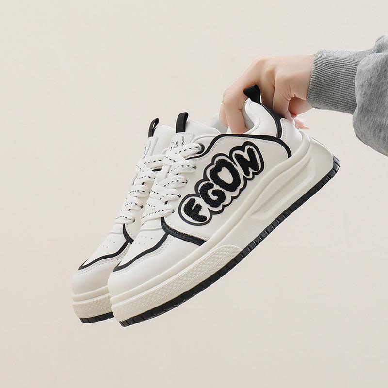 

2025 весна маленькие белые туфли новая корейская версия ins женские студенческие туфли для увеличения роста на платформе спортивные туфли для скейтбординга повседневная обувь женская Q1812 40 чёрный