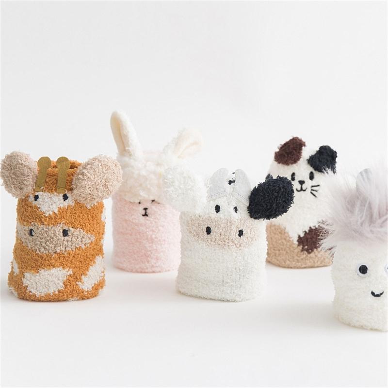 Fuzzy Socks for Women Girls Winter Warm Coral Fleece Floor Socks Cute Cartoon Animal Furry Bed Socks for Home Sleeping