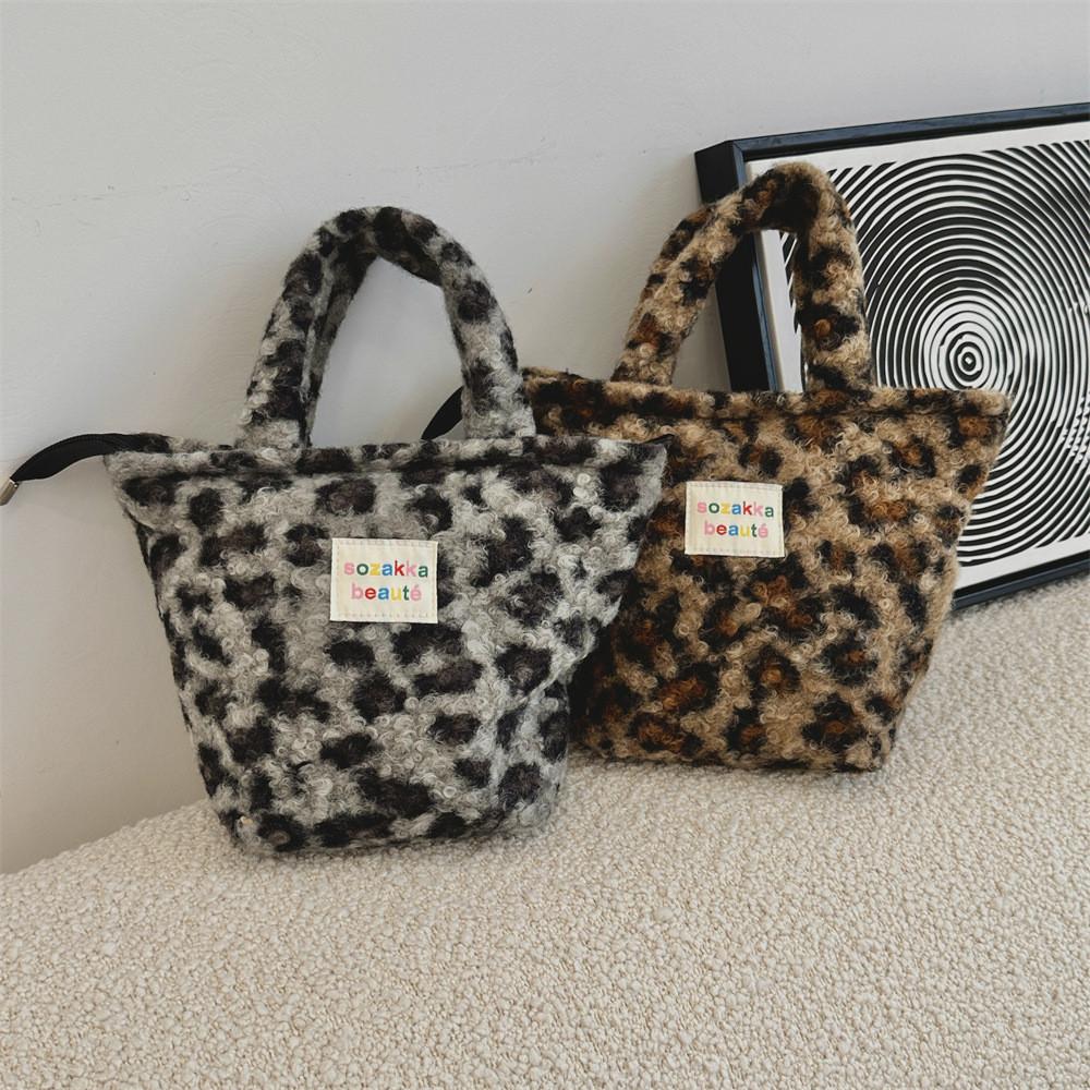 Fashionable Soft Faux Fur Leopard Print Handheld Bag Ideal For Work And Shopping