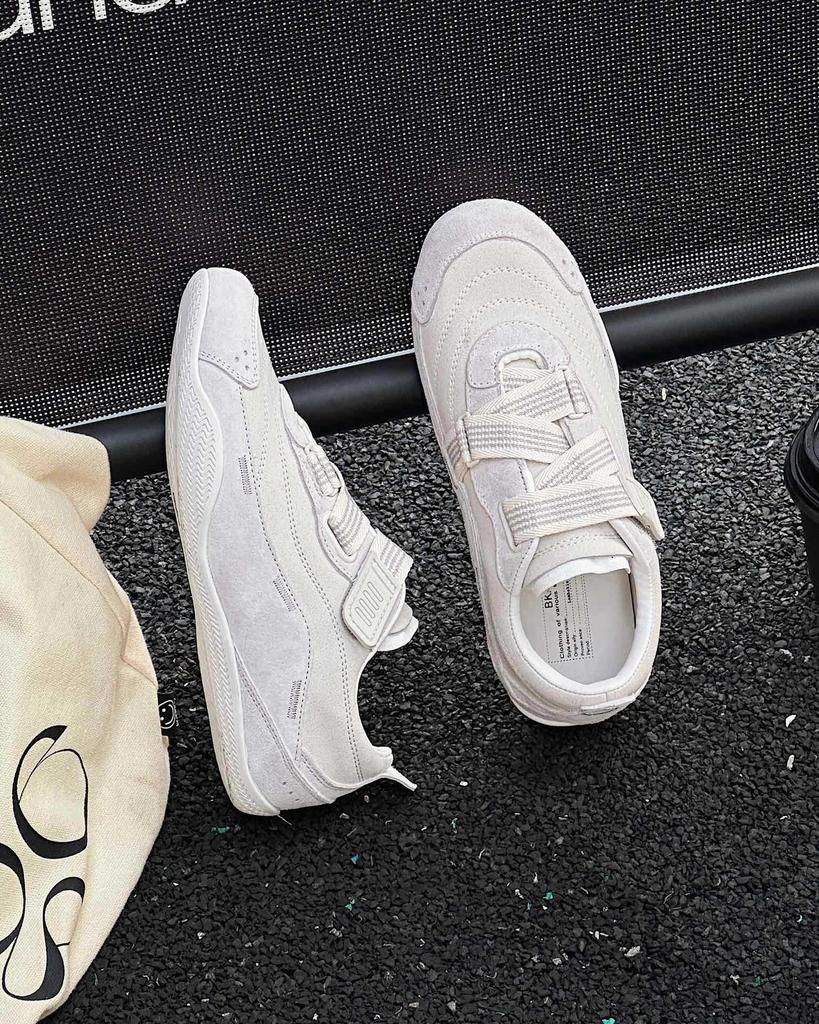 Flat-bottomed non-slip versatile sports shoes 2025 new women's shoes children's popular lightweight soft-soled casual shoes