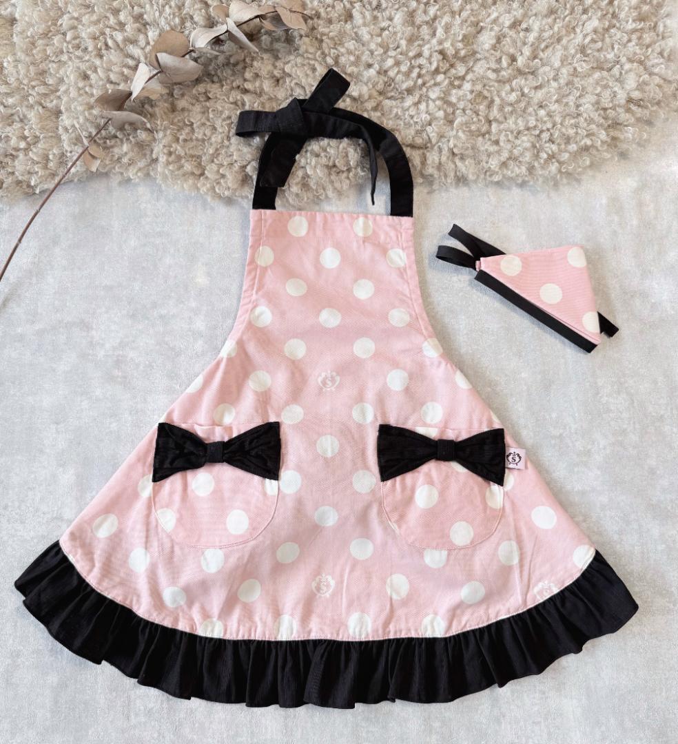 

[Б/У] Детский фартук и бандана японского производства, в горошек, розовая лента с черным