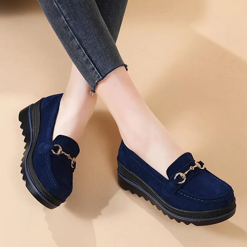 Fashion High Quality Women Shoes Light Comfort Flas Platform Shoes Metal Buckle Casual Mother Shoes Wedge Women Loafers