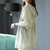 Giacca a Vento Estiva Leggera Protezione Solare da Donna Lunghezza Media Sottile Giacca Traspirante in Vita Trench Coreano Largo con Arricciature