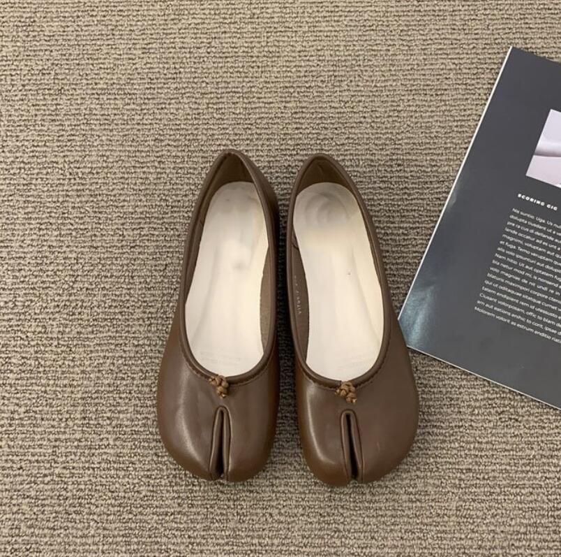 2025 Nouvelles Femmes Confortables Ballerines en Cuir Bout Sabot Fendu Mocassins Femme Mary Jeans Mocassins Chaussure Ballerine pour Dames