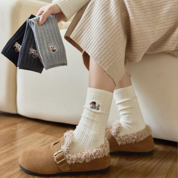 Women's Japanese Style Black & White Embroidered Ribbed Wool Mid-Calf Socks - Thick, Warm, Loose Fit for Autumn & Winter