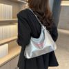 Letní oblíbená stříbrná taška dámská nová trendy módní řetízkový batoh multifunkční taška přes jedno rameno