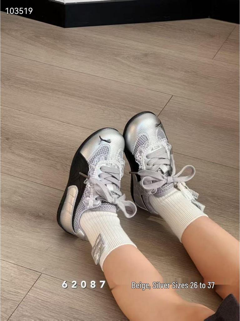 2026 Spring Girls' Fashion Racing and Casual Retro Sports Shoes