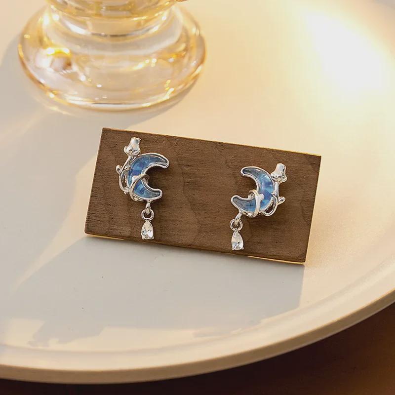 High-End Asymmetrical Star & Moon Earrings - Sweet Love Design for Women