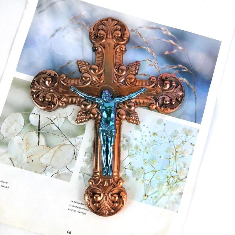 Silicone Ornaments Moulds Cross Shaped Silicone DIY Hand-making Crafts Moulds Wall Crafts Decorations Silicone Material