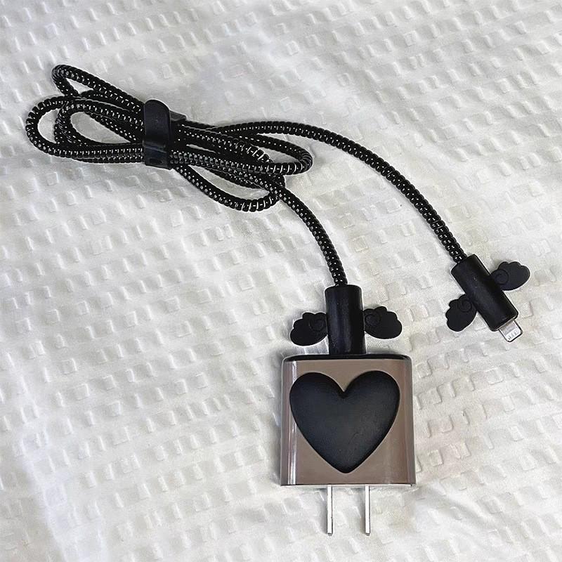 Spade Heart Apple Charger Cable & Protective Cover Set (18W-20W, Anti-Fall)