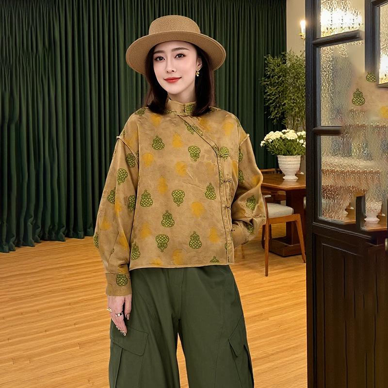 

Women s Autumn/Winter Mulberry Silk Xiangyun Yarn Blouse with Frog Buttons M (90-115 jin)