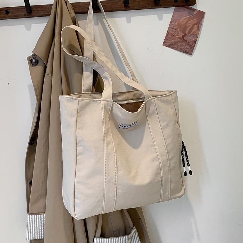 Simple Solid Color Nylon Shoulder Bag, Women's Commuter To Work, Large-capacity Tote Bag, Fashionable Portable Small Fresh Bag