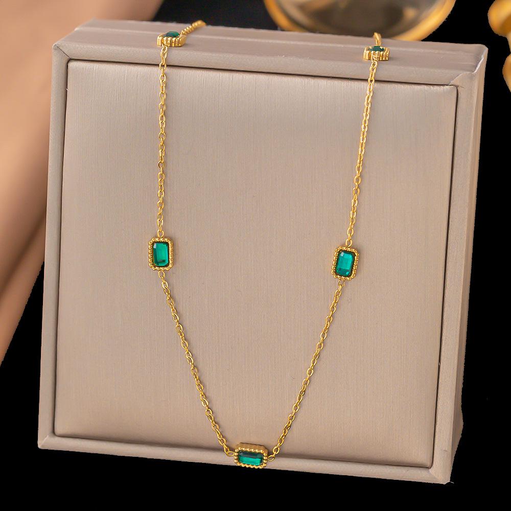 Stainless Steel Necklace with Green Zircon Pendant, Light Luxury Fashion Clavicle Chain