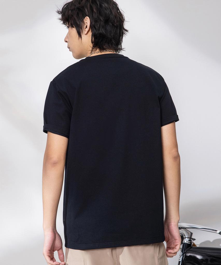Keonbeoseu Sorona Logo Standard Fit T-Shirt Black Ucj782-023