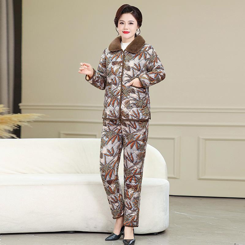 

Women s Winter Velvet-Thickened Cotton Pants & Jacket Set for Middle-Aged and Elderly – Warm Two-Piece Outfit 4XL for 130-145 jin кавовий