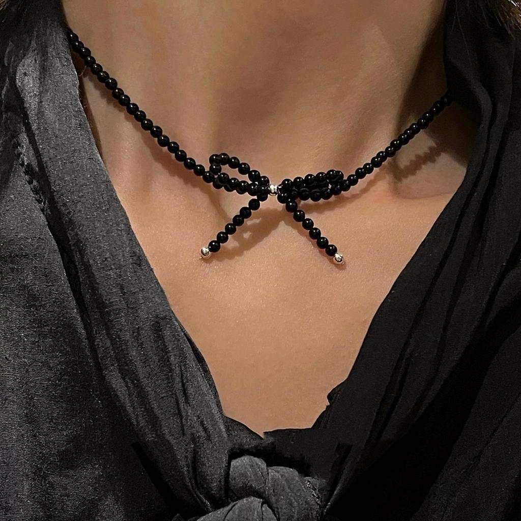 Koreanische Halskette mit schwarzer Perle - Elegantes Damen-Choker