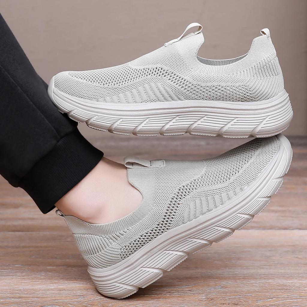 Mens Walking Shoes Lightweight Breathe Casual Mesh Running Shoes Slip On Fashion Tennis Sneakers Comfort Gym Workout Trainers