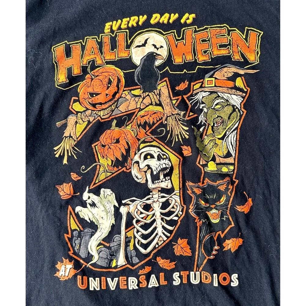 NEW Universal Studios Universal Studios Halloween Horror Nights 2022 T-Shirt Unisex T-Shirt M