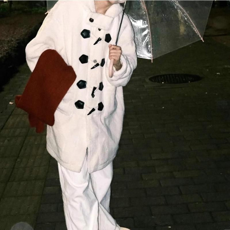 

Маленькое плюшевое пальто женское осенне-зимнее новое популярное утолщенное шерстяное пальто с роговыми пуговицами XL