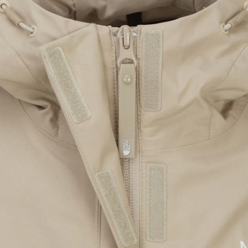 The North Face Women S Hiking Gore Tex Jacket Lbe