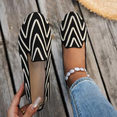 Fashion Women Flats 2025 Fashion Casual Loafers Spring Autumn Flat Shoes Women Pointed Knitting Elastic Loafers Comfortable Flat Shoes