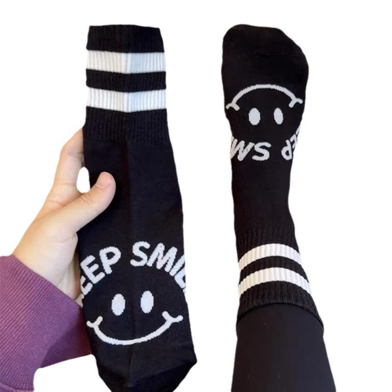 Dongdaemun Parallel Bar Striped Smiley Face Socks Cotton Socks Black And White Medium Tube Socks With Shark Pants Sports Socks