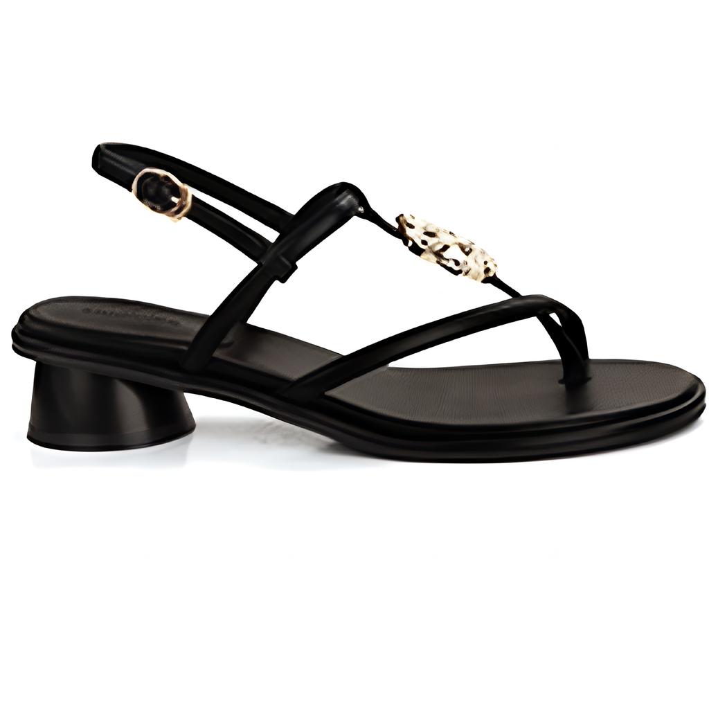 French thick-heeled sandals female summer new niche fairy style with skirt toe belt Roman shoes