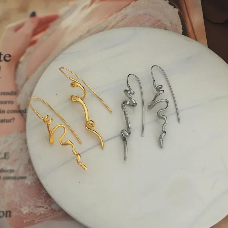 Copper Abstract 3D Design Earrings - Cool Street Style Ear Hook T533