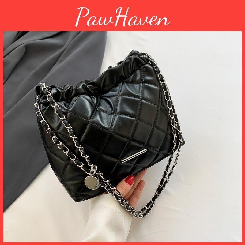 Stylish Large Capacity Soft Leather Diamond Stitch Thread Texture Commuter Shoulder Bag For Women 2023 Summer Korean Version Bucket Bag Fashion