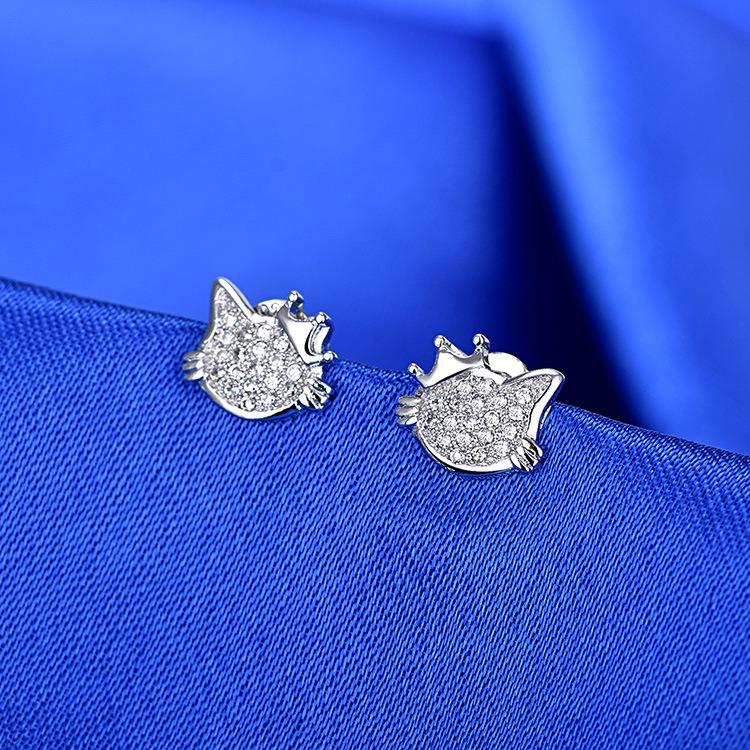 Cute Cat Earrings for Women Fashion Hollow Cartoon Jewelry Full of Diamonds