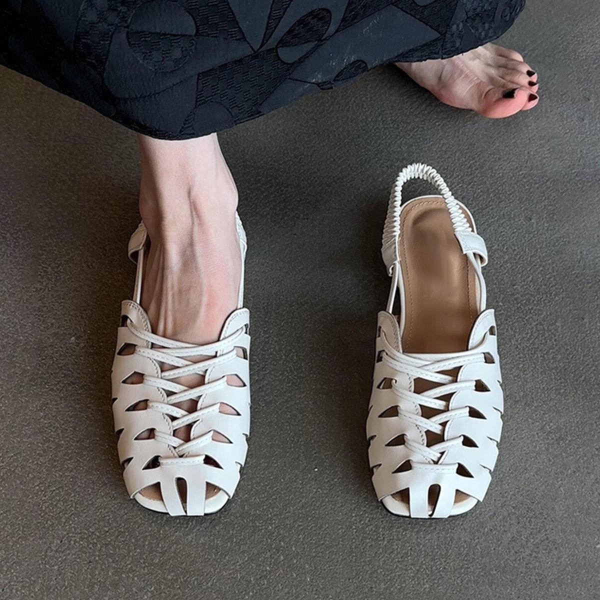 

Версия из мягкой кожи~ квадратный носок, плетеные, полые, дышащие летние сандалии, женские сандалии с задним ремешком на плоской подошве, туфли-клетка из свиной кожи, туфли-баотоу в римском стиле 40